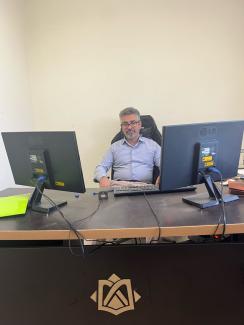 دکتر منصوری